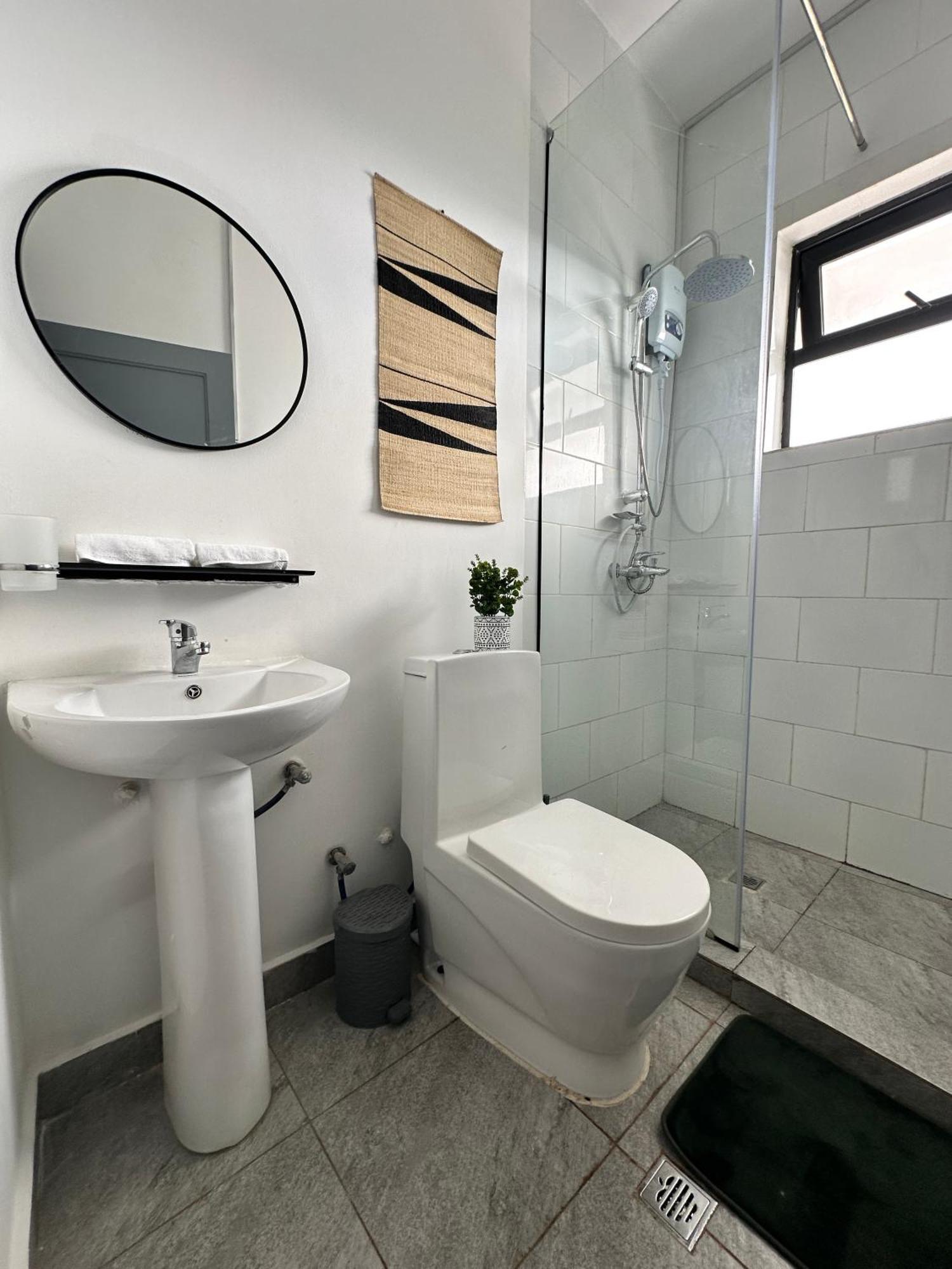 Coalescence Hotel Rwanda Kigali Luaran gambar